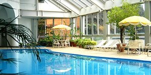 TOP ホテルニューアカオ 施設案内 カパルアプール